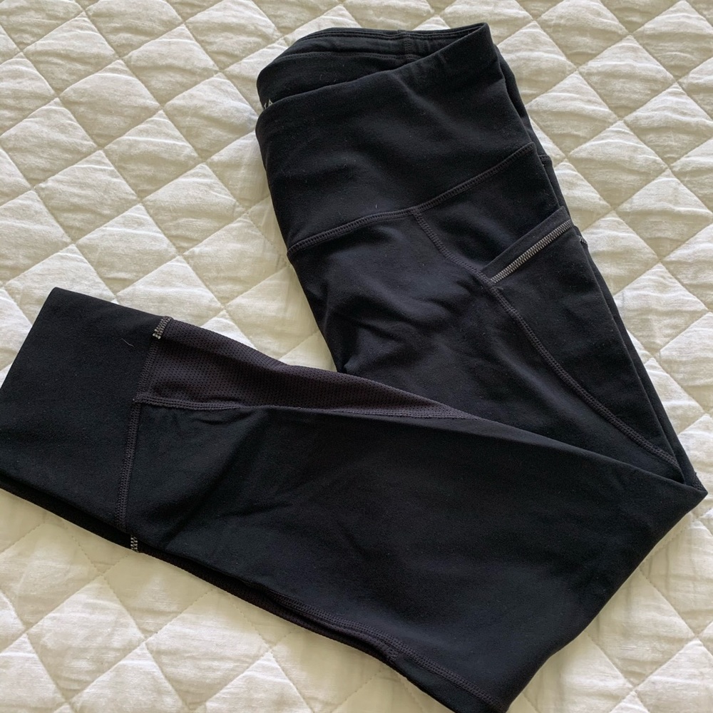 Athleta Training Capris with Stash Pocket